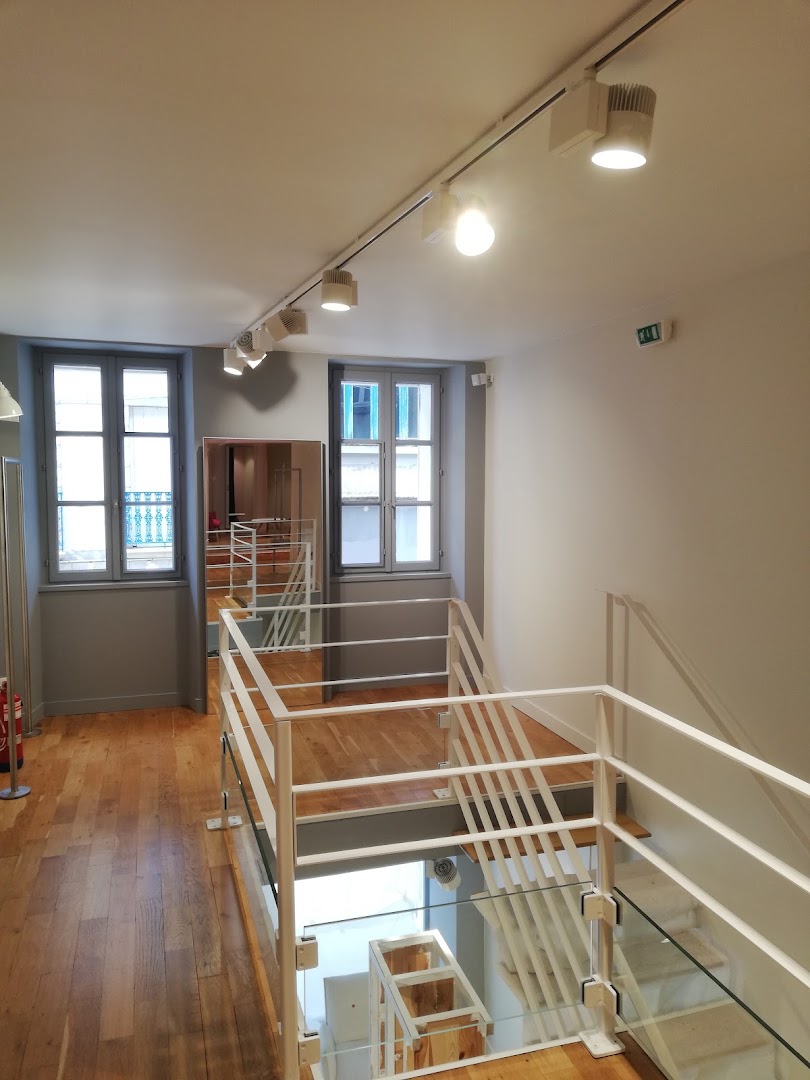 Montréer Pascal — Photos 9